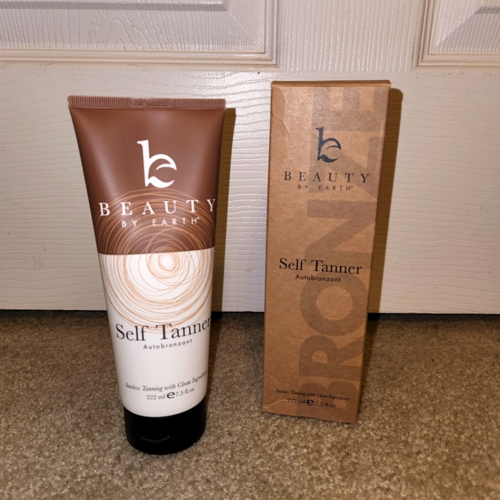Beauty By Earth Self Tanner NEW in Box